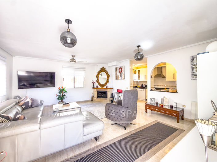 Image No.19-3 Bed Villa for sale