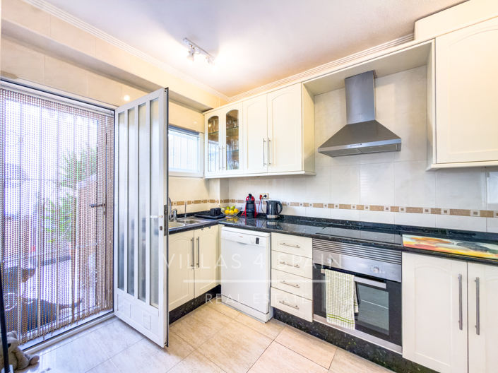 Image No.34-3 Bed Villa for sale