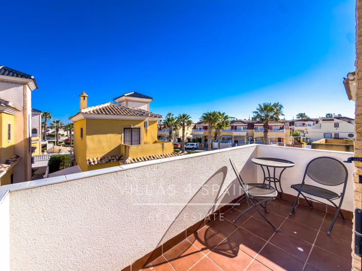 Image No.45-3 Bed Villa for sale