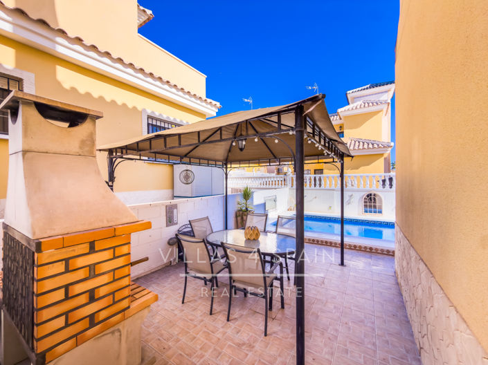 Image No.12-3 Bed Villa for sale