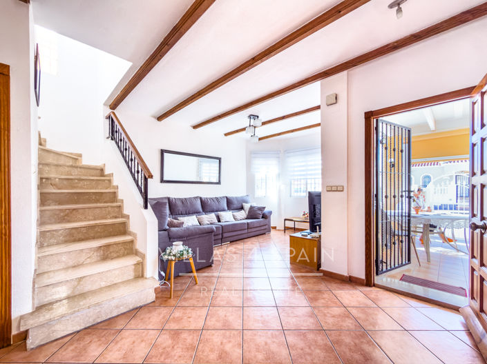 Image No.18-3 Bed Villa for sale