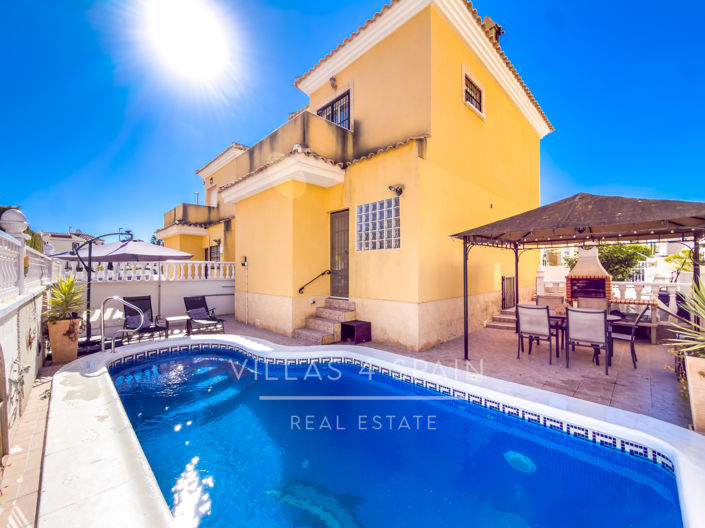 Image No.2-3 Bed Villa for sale