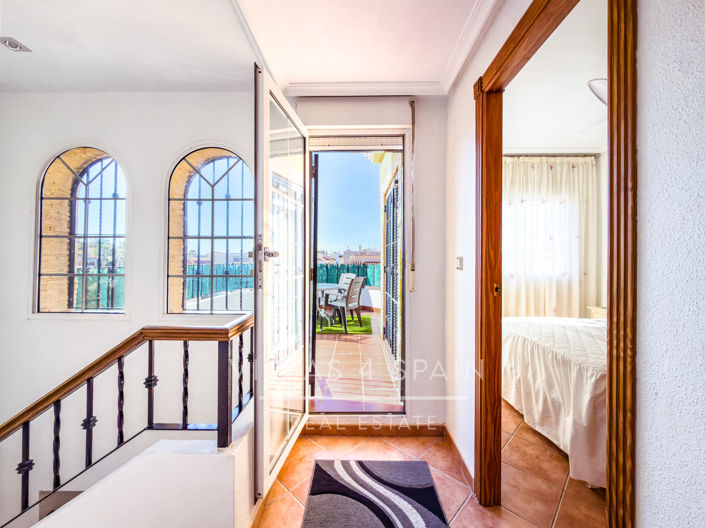 Image No.41-3 Bed Villa for sale