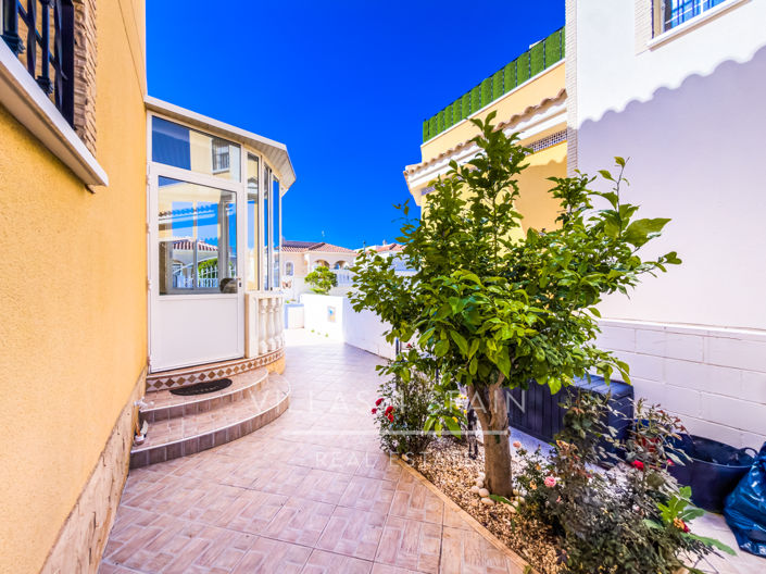 Image No.47-3 Bed Villa for sale