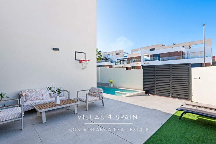 Image No.5-Villa de 4 chambres à vendre à Benijofar