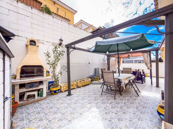 Image No.29-3 Bed Villa for sale