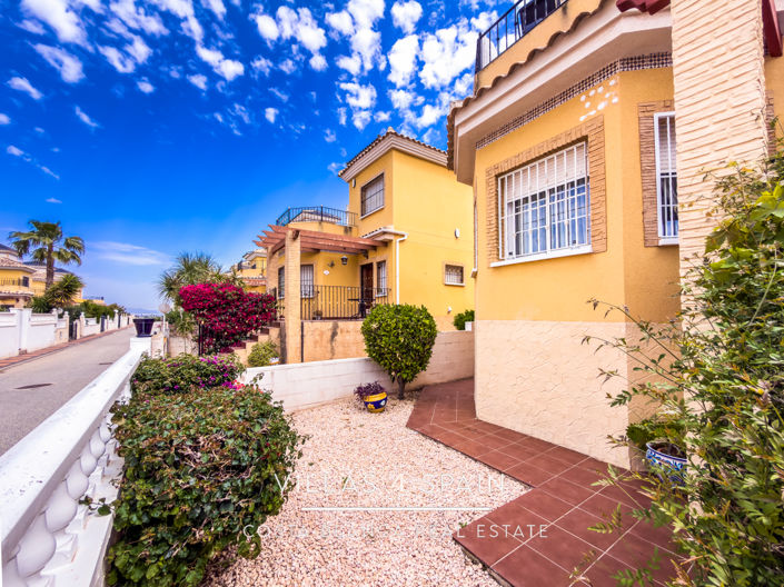 Image No.34-3 Bed Villa for sale