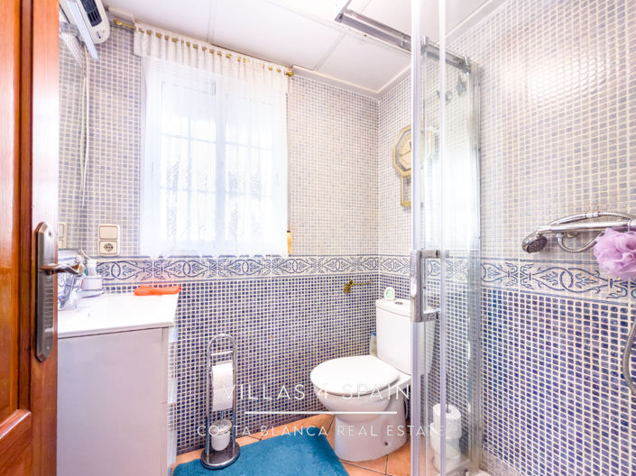 Image No.37-3 Bed Villa for sale