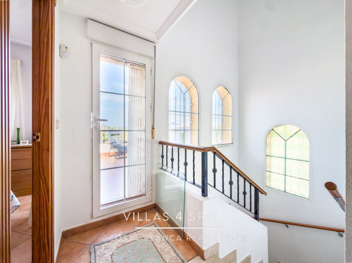 Image No.38-3 Bed Villa for sale