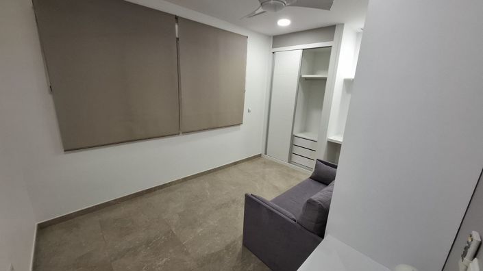 Image No.45-3 Bed Property for sale