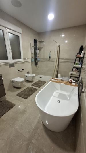 Image No.50-3 Bed Property for sale