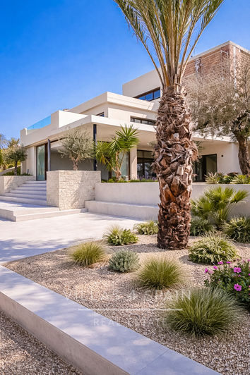 Image No.18-4 Bed Villa for sale