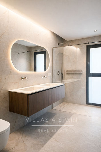 Image No.27-4 Bed Villa for sale