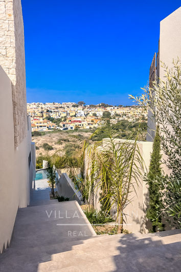 Image No.29-4 Bed Villa for sale