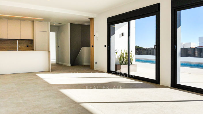 Image No.13-5 Bed Villa for sale