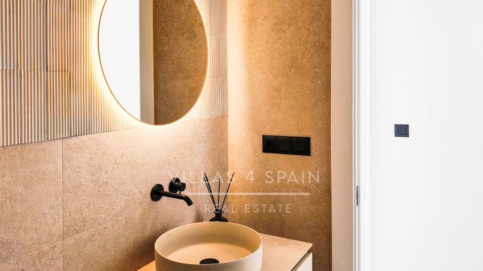 Image No.23-5 Bed Villa for sale