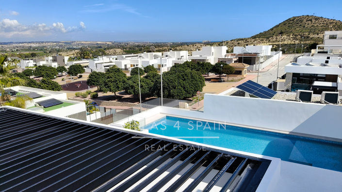 Image No.20-5 Bed Villa for sale