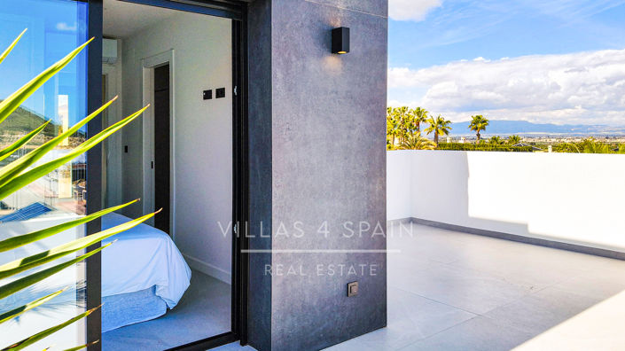 Image No.21-5 Bed Villa for sale