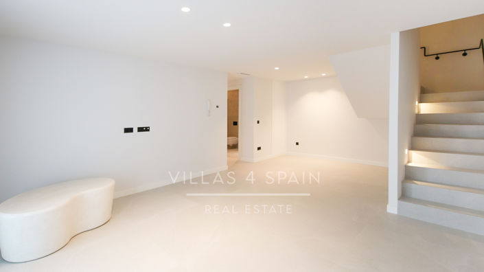 Image No.31-5 Bed Villa for sale