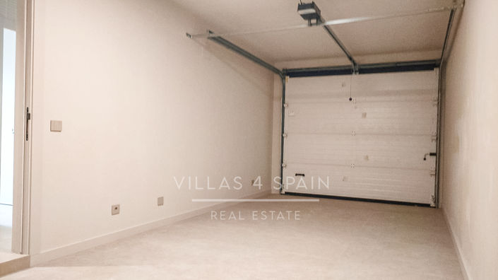 Image No.30-4 Bed Villa for sale
