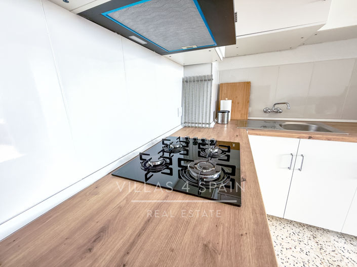 Image No.16-2 Bed Apartment for sale