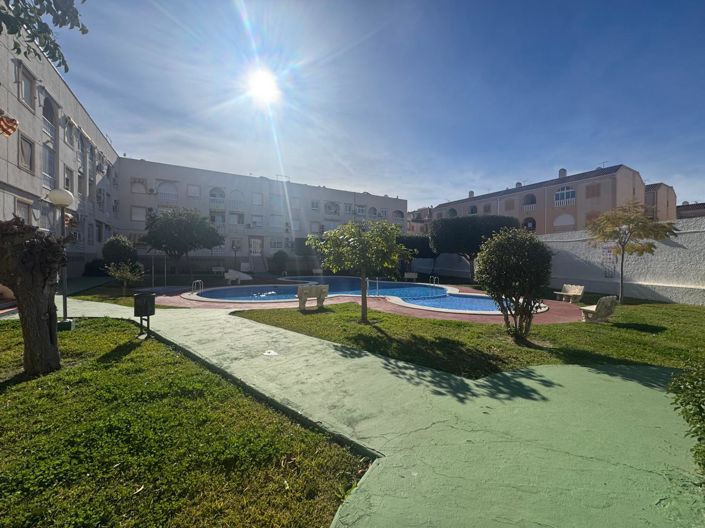 Image No.14-Appartement de 2 chambres à vendre à Torrevieja