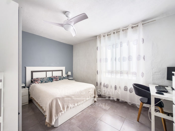 Image No.27-3 Bed Apartment for sale