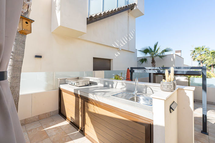 Image No.22-4 Bed Villa for sale