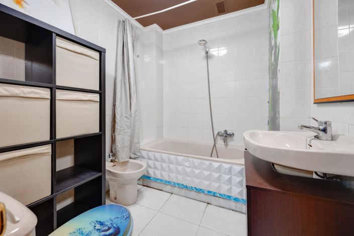 Image No.17-1 Bed Apartment for sale