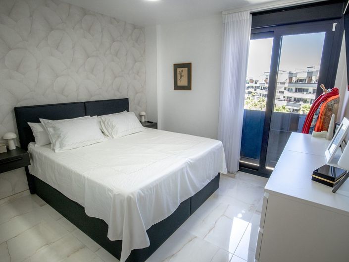 Image No.17-Apartment for sale