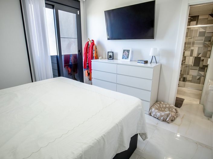Image No.2-Apartment for sale