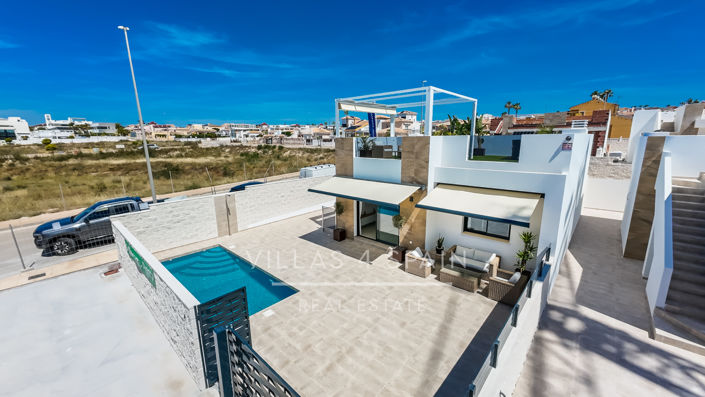 Image No.3-3 Bed Villa for sale
