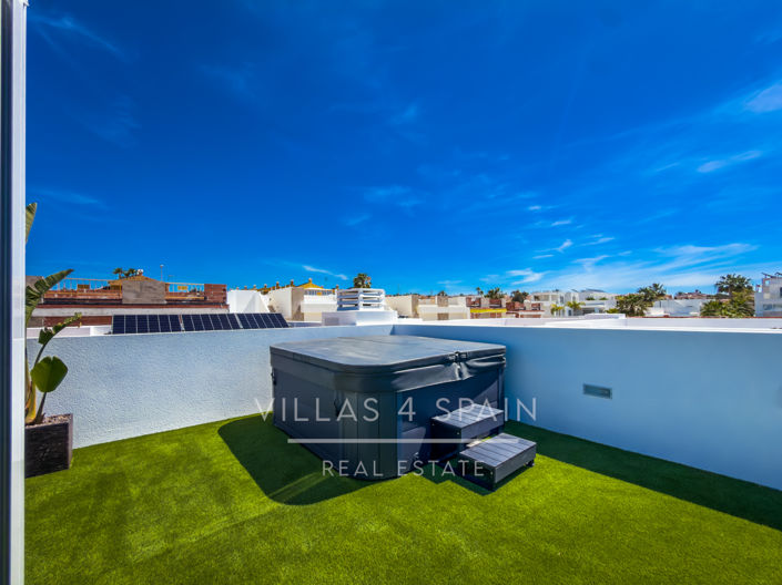 Image No.36-3 Bed Villa for sale