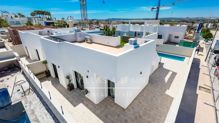 Image No.4-3 Bed Villa for sale