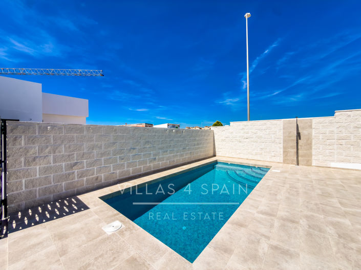 Image No.9-3 Bed Villa for sale