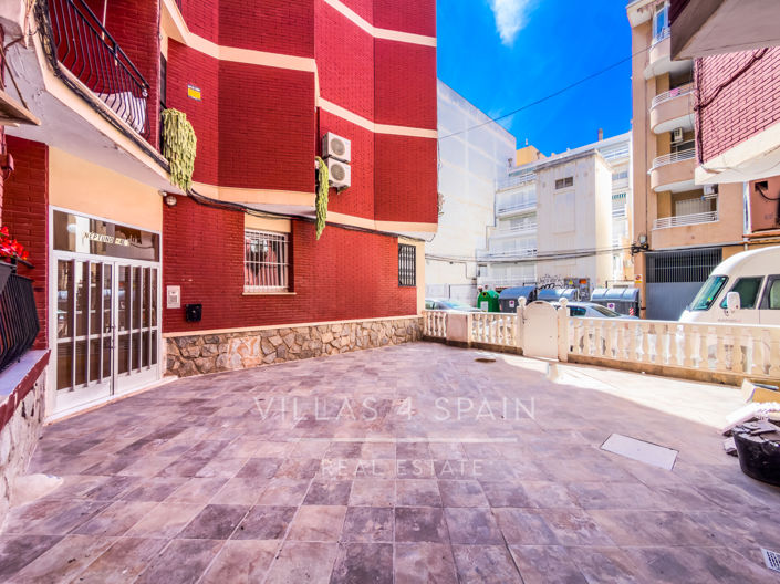 Image No.36-3 Bed Apartment for sale