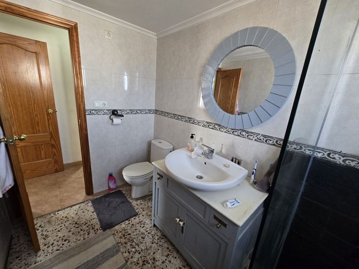 Image No.34-3 Bed Villa for sale