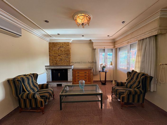 Image No.11-3 Bed Villa for sale