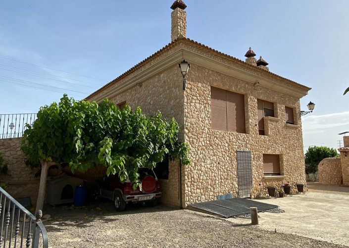 Image No.2-Villa de 5 chambres à vendre à Villena