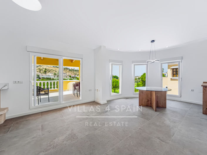 Image No.45-3 Bed Villa for sale