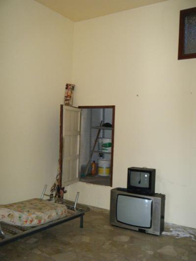 Image No.10-2 Bed Townhouse for sale