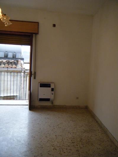 Image No.22-3 Bed Townhouse for sale