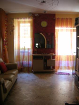 Image No.5-2 Bed Townhouse for sale