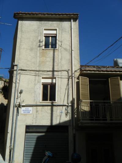 Image No.2-3 Bed Townhouse for sale