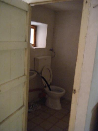 Image No.11-6 Bed Townhouse for sale