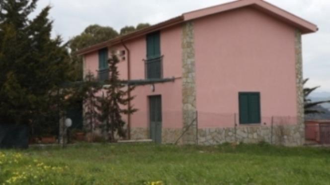 Image No.2-3 Bed Villa for sale