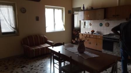 Image No.29-4 Bed Townhouse for sale