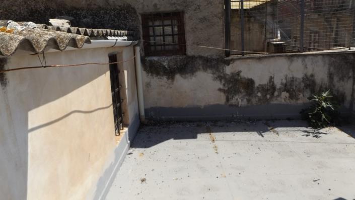 Image No.40-5 Bed Townhouse for sale