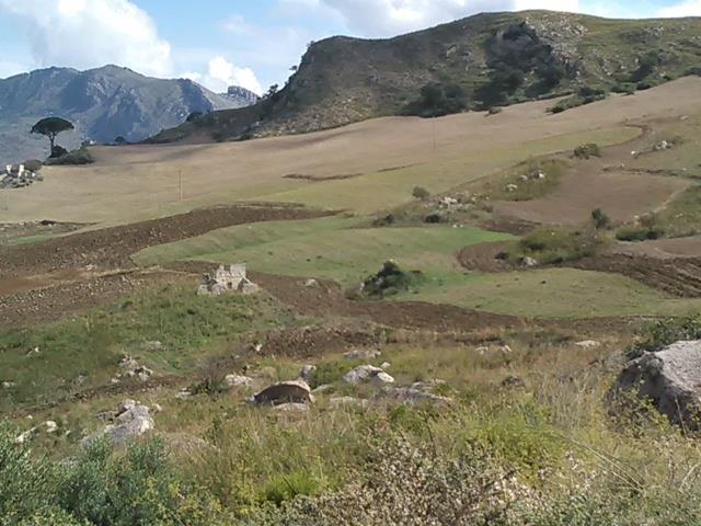 Image No.19-3 Bed Villa for sale