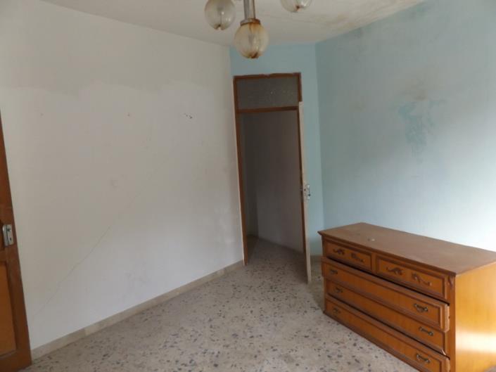 Image No.18-1 Bed Townhouse for sale